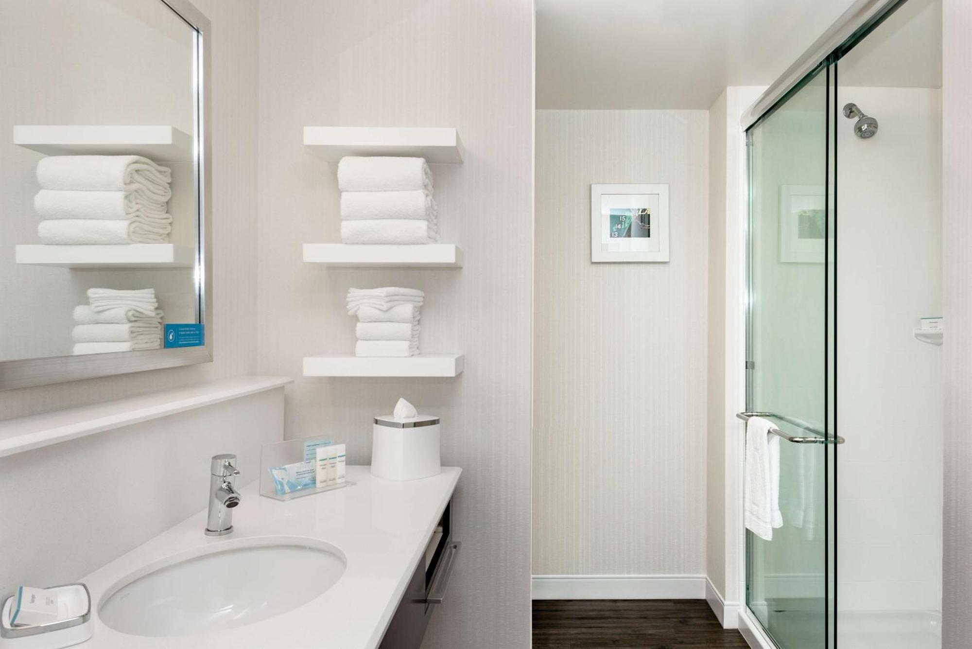 Hampton Inn & Suites By Hilton Seattle/Northgate Eksteriør bilde