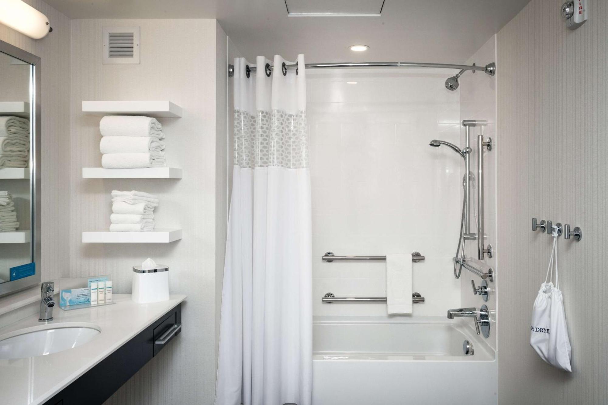 Hampton Inn & Suites By Hilton Seattle/Northgate Eksteriør bilde