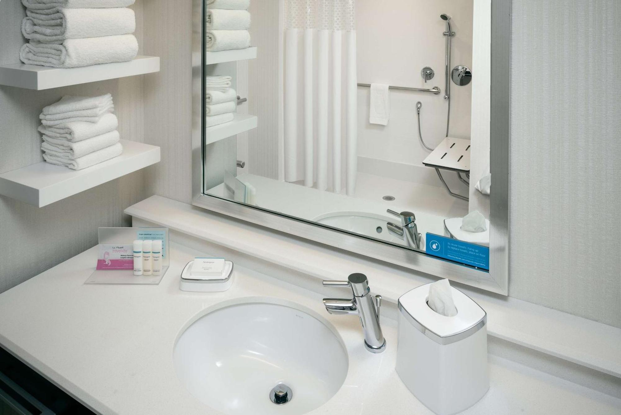 Hampton Inn & Suites By Hilton Seattle/Northgate Eksteriør bilde